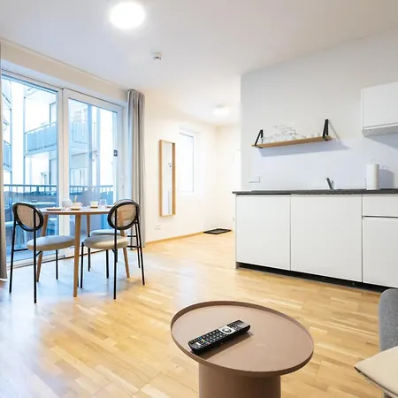 Aparthotel Bright Zentrum-west Stadion - Neueroeffnung - New Opening